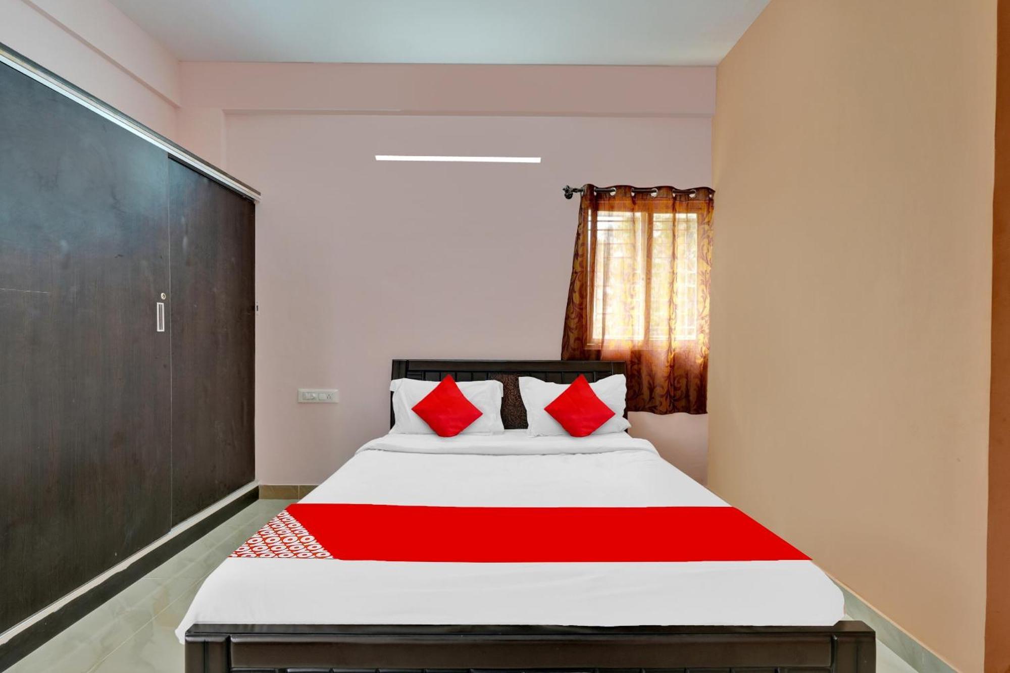 Spot On Sanjay Lodge Yelahanka Extérieur photo