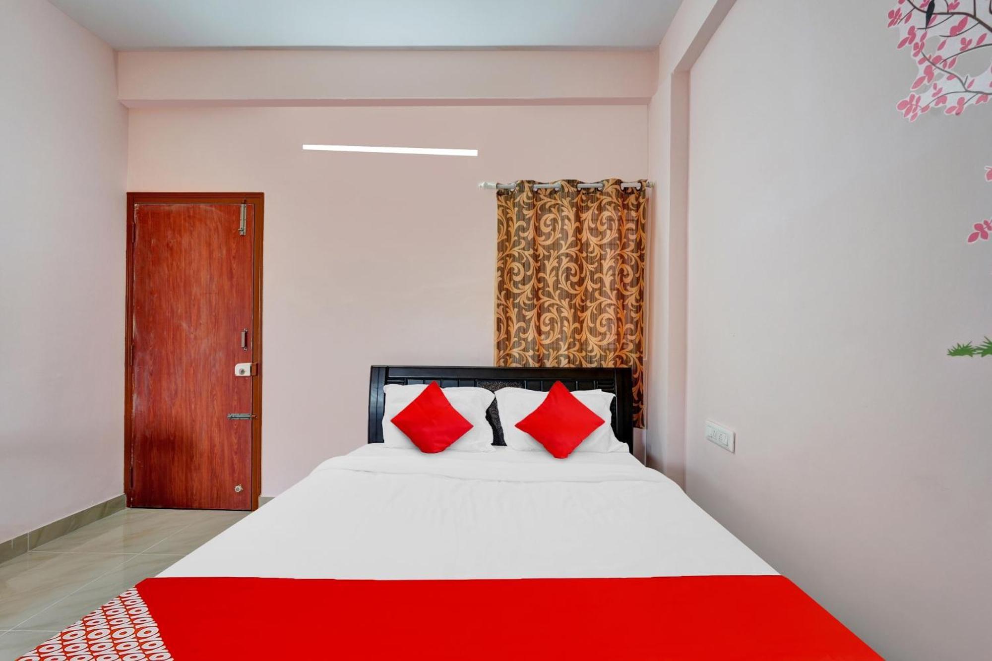 Spot On Sanjay Lodge Yelahanka Extérieur photo
